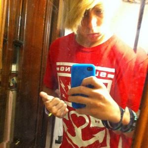 Meet your Posher, Kendall